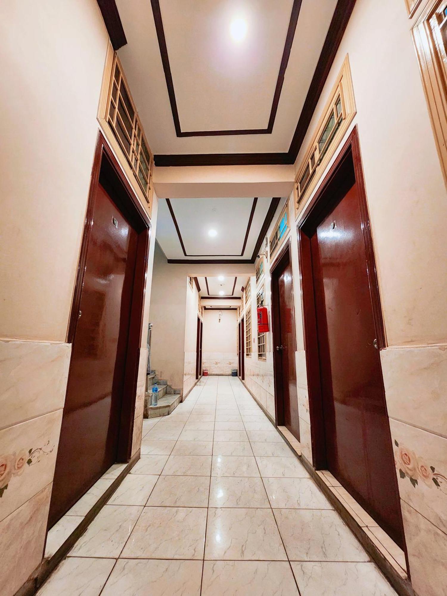 Hotel New Taj International Rawalpindi Exteriör bild